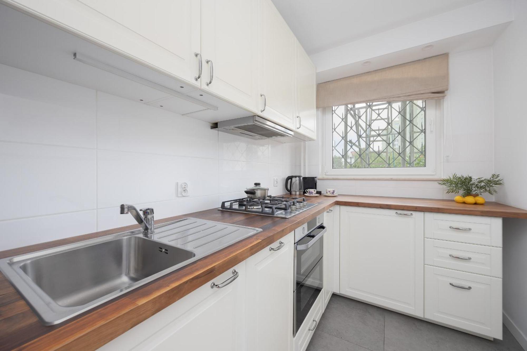 Elegancki W Warszawie Z Balkonem I Wanna By Rent Like Butas